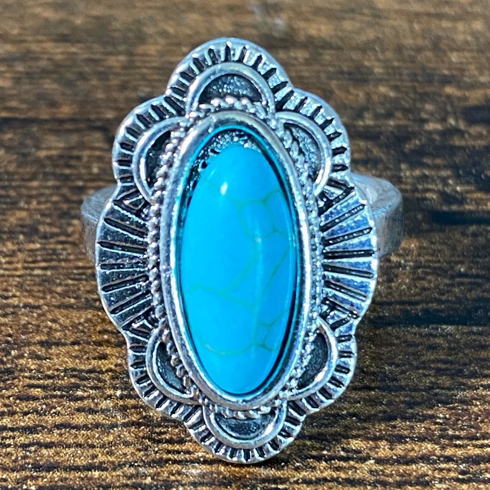 Boho Med. Oval Turquoise & Stainless Steel Women’s Ring Size 6-1/2